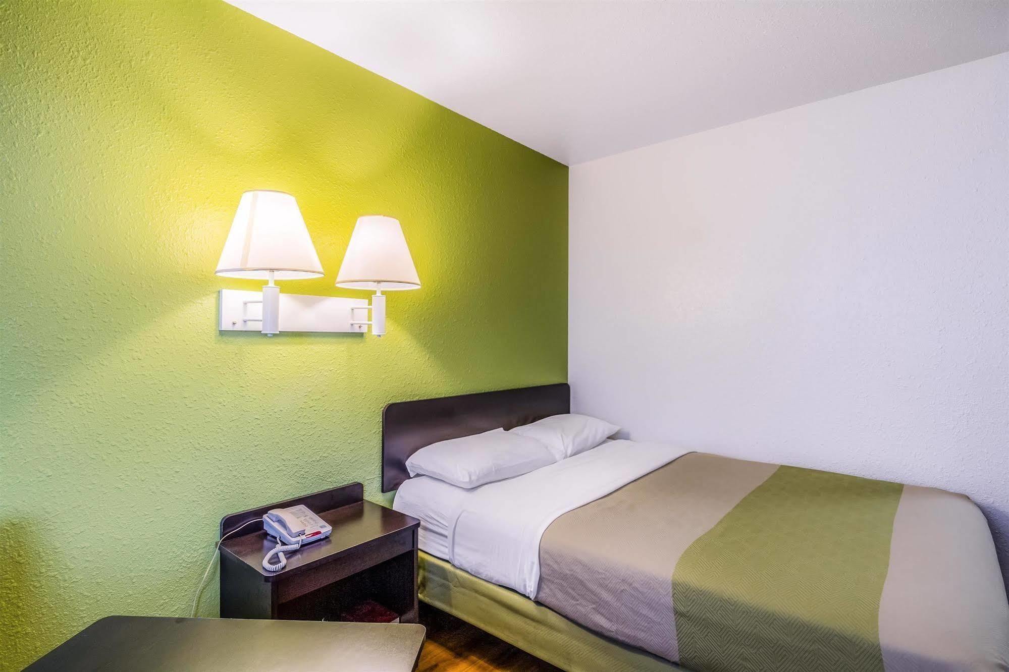 Motel 6-Green Bay, Wi Εξωτερικό φωτογραφία