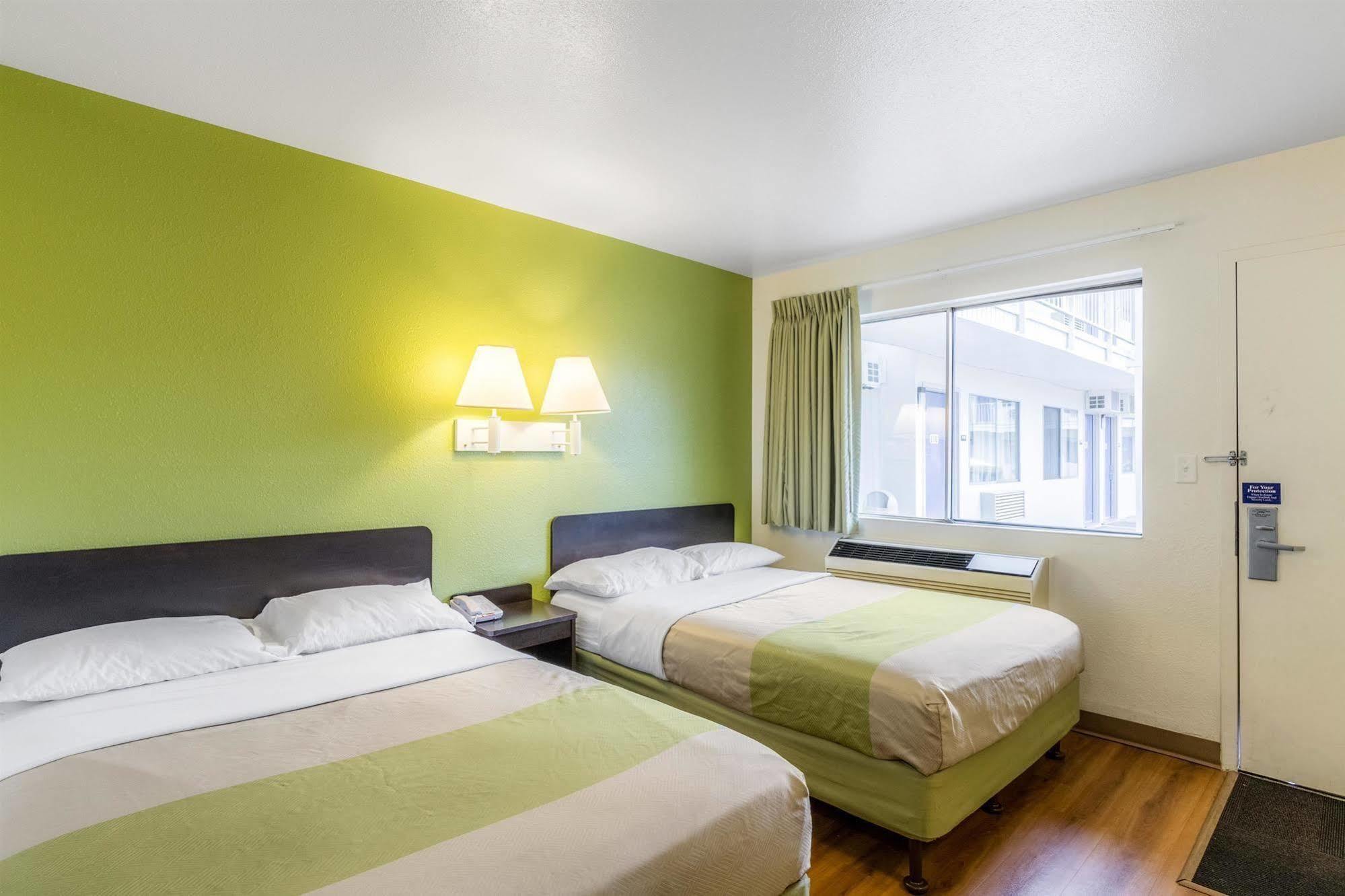 Motel 6-Green Bay, Wi Εξωτερικό φωτογραφία