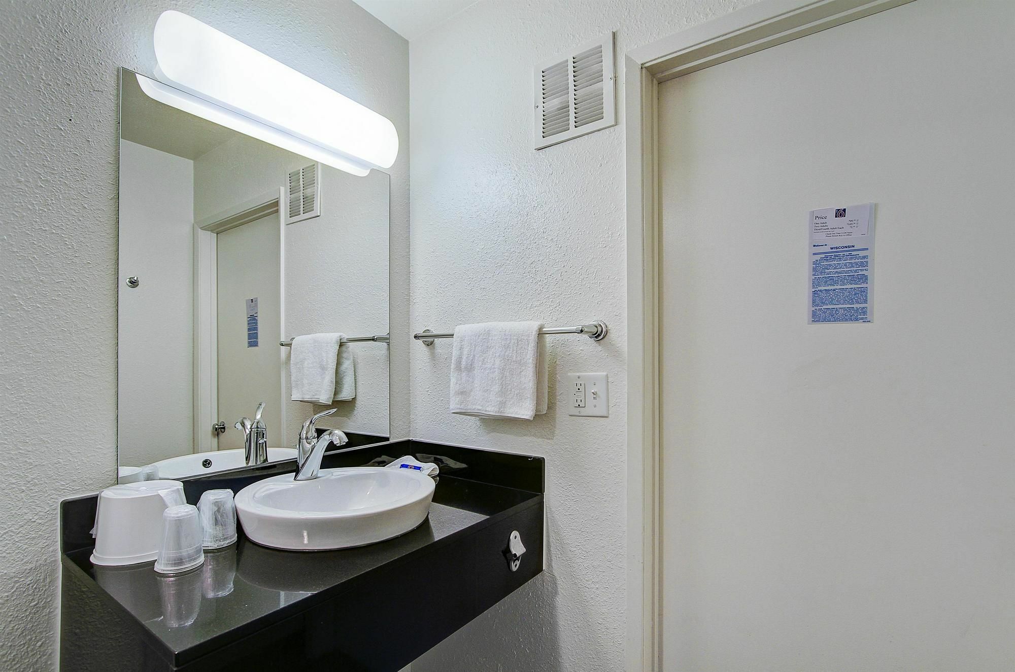 Motel 6-Green Bay, Wi Εξωτερικό φωτογραφία